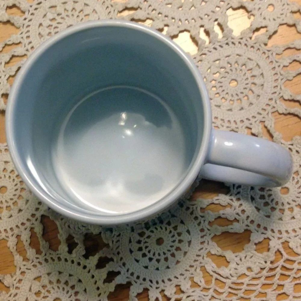 Gift Idea for a favorite auntie! New coffee cup with floral detail